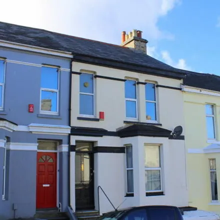 Buy this 4 bed townhouse on Maida Vale Terrace in Plymouth, PL4 7LW