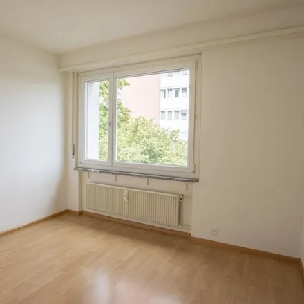 Rent this 5 bed apartment on Rothausstrasse in 4132 Muttenz, Switzerland