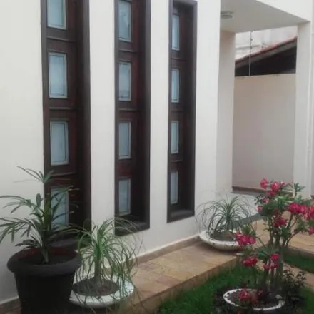 Buy this 7 bed house on Rua Francisco Versiani Athayde in Candida Câmara, Montes Claros - MG