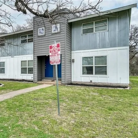 Image 1 - 4503 College Main Street, Bryan, TX 77801, USA - House for rent