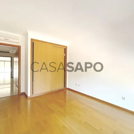 Image 6 - Praça Jaime Macedo, 2650-124 Amadora, Portugal - Apartment for rent