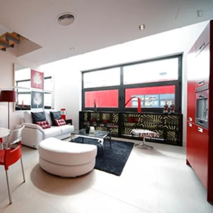 Rent this 1 bed apartment on Espacios Baluarte in Carretera de Fuencarral a Alcobendas, 28049 Madrid