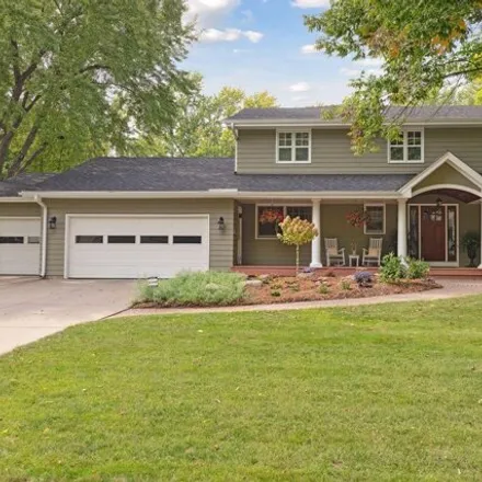 Buy this 5 bed house on 6544 Aspen Road in Edina, MN 55436