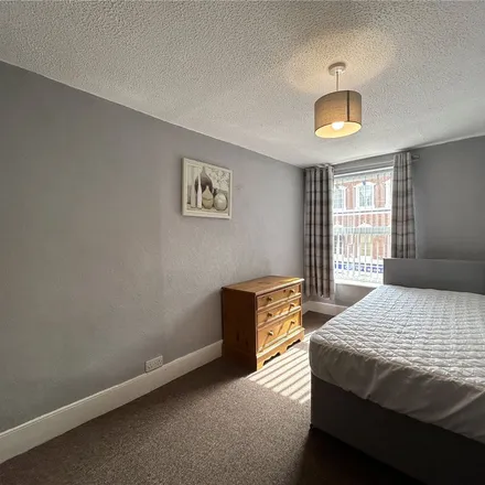 Image 5 - Albert Place, Crediton, EX17 3JT, United Kingdom - Apartment for rent