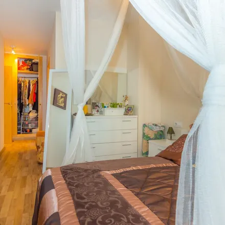 Rent this 2 bed apartment on Autos Caster in carrer Pegàs / calle Pegaso, 03007 Alicante