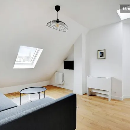 Rent this 1 bed apartment on 33 bis Boulevard de Clichy in 75009 Paris, France