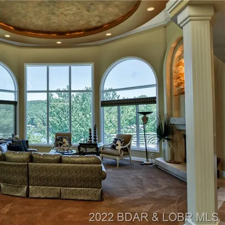 Image 2 - 659 Regency Cove Drive, Village of Four Seasons, Camden County, MO 65049, USA - House for sale