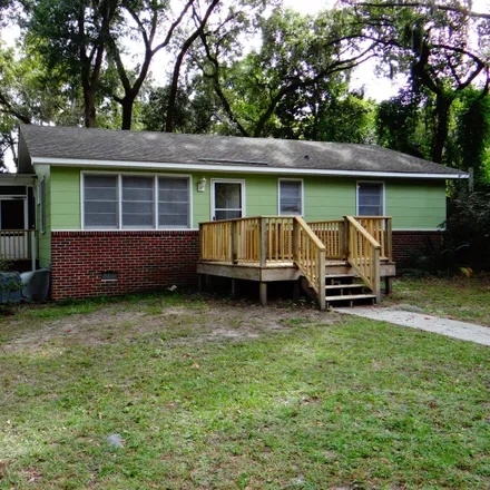 Buy this 3 bed house on 45 Wallace Road in Academy Estates, Beaufort County