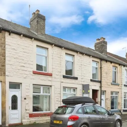 Buy this 3 bed townhouse on Bickerton Road in Sheffield, S6 1SG