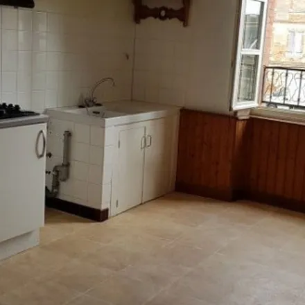 Rent this 3 bed apartment on 1250 Route de Montricoux in 82300 Caussade, France