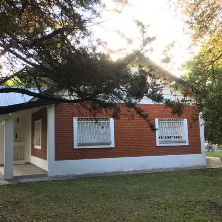Buy this 3 bed house on Calle 134 in Partido de La Plata, Arturo Seguí