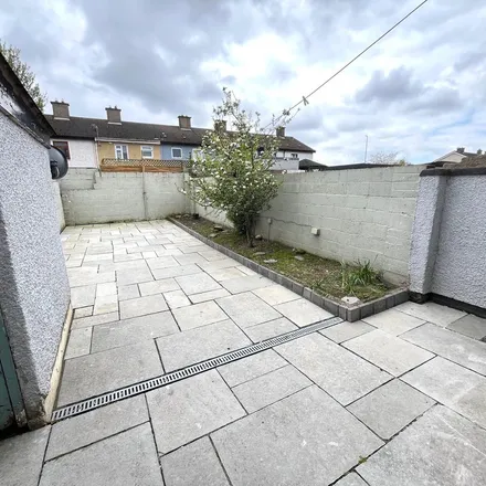 Image 2 - Greenfort Crescent, Palmerstown West DED 1986, South Dublin, D22 H7X9, Ireland - Apartment for rent