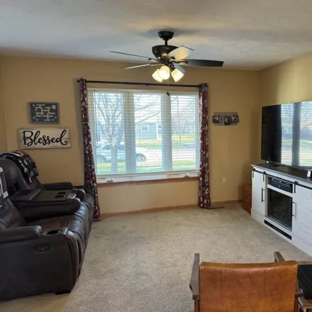 Image 3 - 2651 West 6th Street, Hastings, NE 68901, USA - House for sale