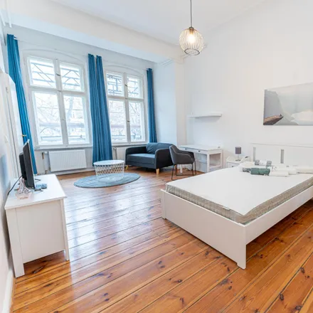 Rent this studio apartment on Bornholmer Straße 85 in 10439 Berlin, Germany