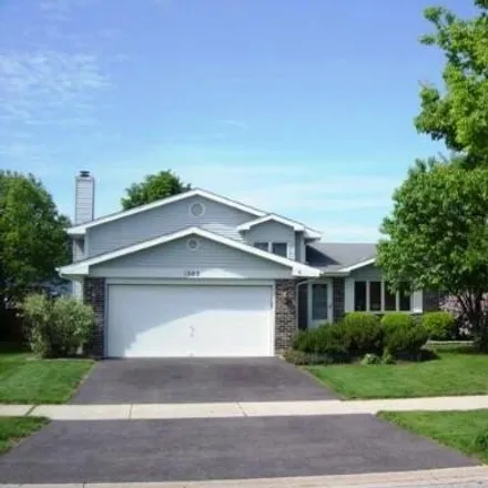 Rent this 3 bed house on 1513 Hinterlong Lane in Naperville, IL 60563