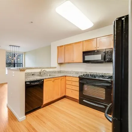 Buy this 2 bed condo on Bike Kitchen in 650H Florida Street, San Francisco