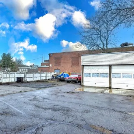 Image 6 - Ansonia Middle School, 115 Howard Avenue, Ansonia, CT 06401, USA - House for sale