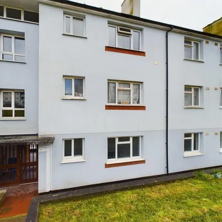 Rent this 2 bed apartment on Maker View in Plymouth, PL3 4EX