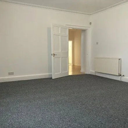 Rent this 3 bed apartment on Magdalen Yard Road in Seabraes, Dundee