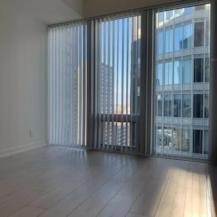 Image 3 - Fleur Condominiums, 60 Shuter Street, Old Toronto, ON M5B 1B2, Canada - Apartment for rent