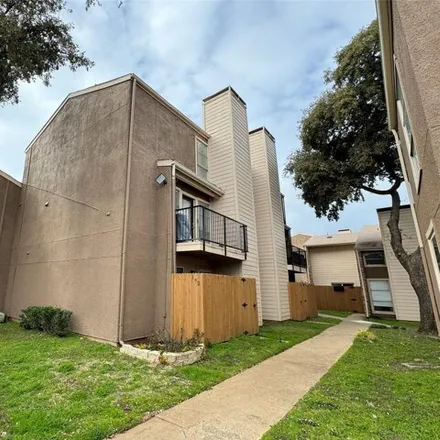 Buy this 2 bed condo on 5516 Boca Raton Boulevard in Fort Worth, TX 76113
