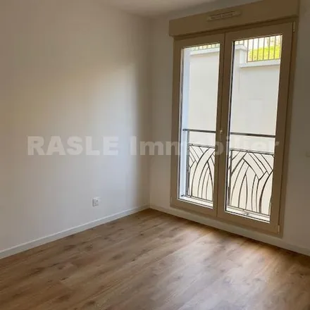 Image 5 - 5 Rue de Roisel, 80190 Y, France - Apartment for rent
