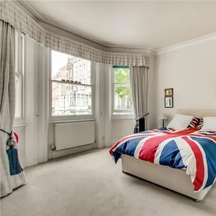 Image 5 - Kensington Mansions, 43-54A Trebovir Road, London, SW5 9TD, United Kingdom - Room for rent