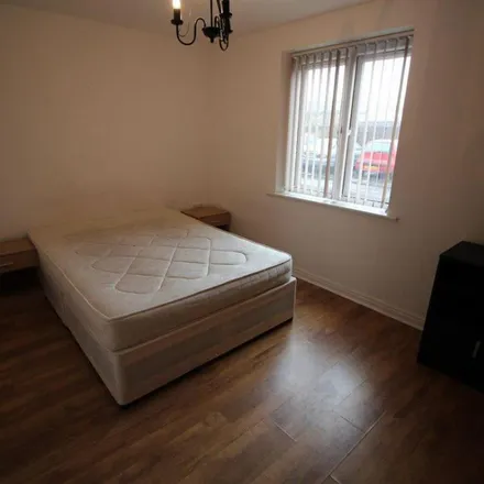 Image 2 - Hansby Drive, Liverpool, L24 9LH, United Kingdom - Apartment for rent