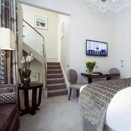 Rent this 1 bed apartment on 51 Sloane Gardens in London, SW1W 8ED