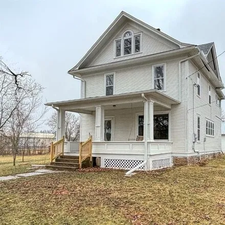 Buy this 4 bed house on 281 East Pine Street in New Auburn, Chippewa County