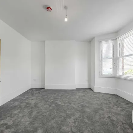 Image 9 - Nunhead Grove, London, SE15 3LX, United Kingdom - Townhouse for rent