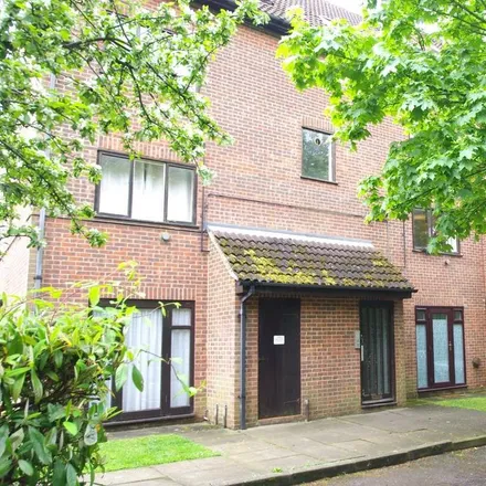 Rent this 1 bed apartment on Sheraton Mews in Holywell, WD18 7PE