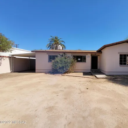 Buy this 3 bed house on 3807 East Calle Altar in Tucson, AZ 85716