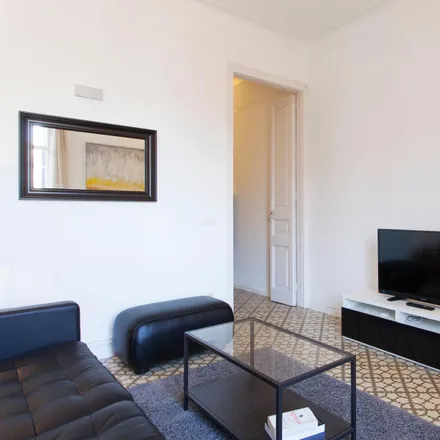 Image 3 - Carrer de Mallorca, 133, 08001 Barcelona, Spain - Apartment for rent