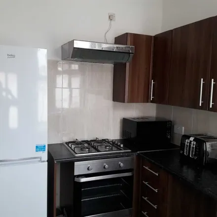 Rent this 3 bed apartment on Alderson Road in Liverpool, L15 2HL