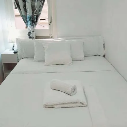 Rent this 3 bed apartment on Carrer de la Font d'en Canyelles in 08001 Barcelona, Spain
