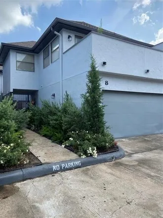 Buy this 3 bed townhouse on unnamed road in Houston, TX 77057
