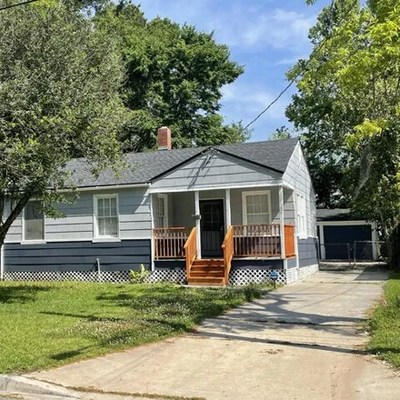 Rent this 3 bed house on 2887 Lenox Avenue in Jacksonville, FL 32254