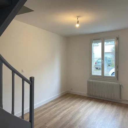 Image 3 - 57 Rue de la République, 33310 Lormont, France - Apartment for rent