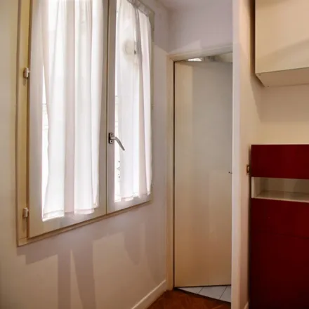 Rent this studio apartment on 8 Rue Lord Byron in 75008 Paris, France