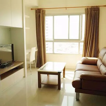 Rent this 1 bed apartment on Q. House Condo Sathorn in Krung Thon Buri Road, Khlong San District