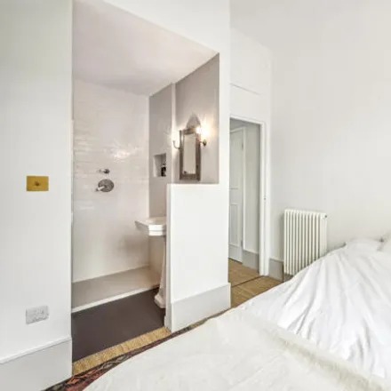 Image 7 - Moreton Terrace Mews North, London, SW1V 2NT, United Kingdom - Apartment for rent
