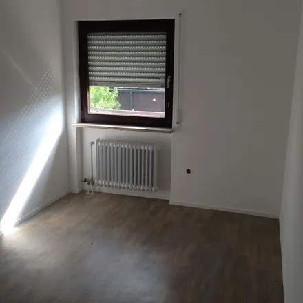 Image 2 - Pinzberger Weg 23, 90425 Nuremberg, Germany - Apartment for rent