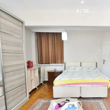 Rent this 2 bed apartment on Papa Roncalli Sokağı 87 / 6 in 34367 Şişli, Turkey