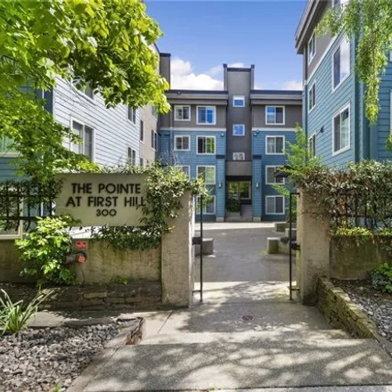 Buy this 1 bed condo on 300 10th Avenue in Seattle, WA 98122