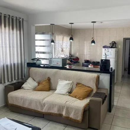 Buy this 2 bed house on Rua Padre Orfeu Matto in Jardim Universo, Mogi das Cruzes - SP