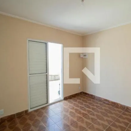 Rent this 2 bed house on Rua Branca Donadio in Furnas, São Paulo - SP