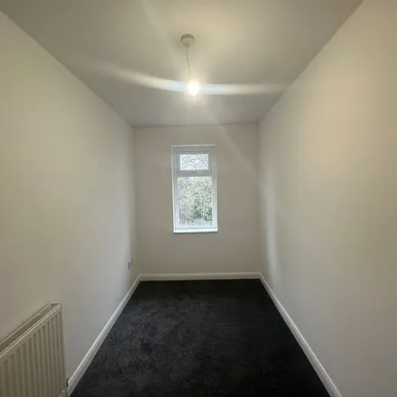 Rent this 2 bed apartment on Holy Trinity Roman Catholic Primary School in Brierfield, Halifax Road