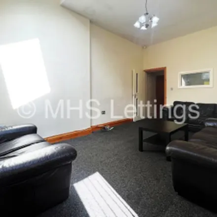 Rent this 1studio townhouse on Back Kelso Road in Leeds, LS2 9PP