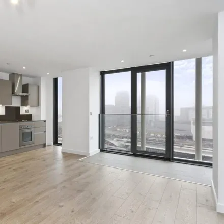 Image 1 - Stratosphere Tower, 55 Great Eastern Road, London, E15 1DU, United Kingdom - Apartment for rent